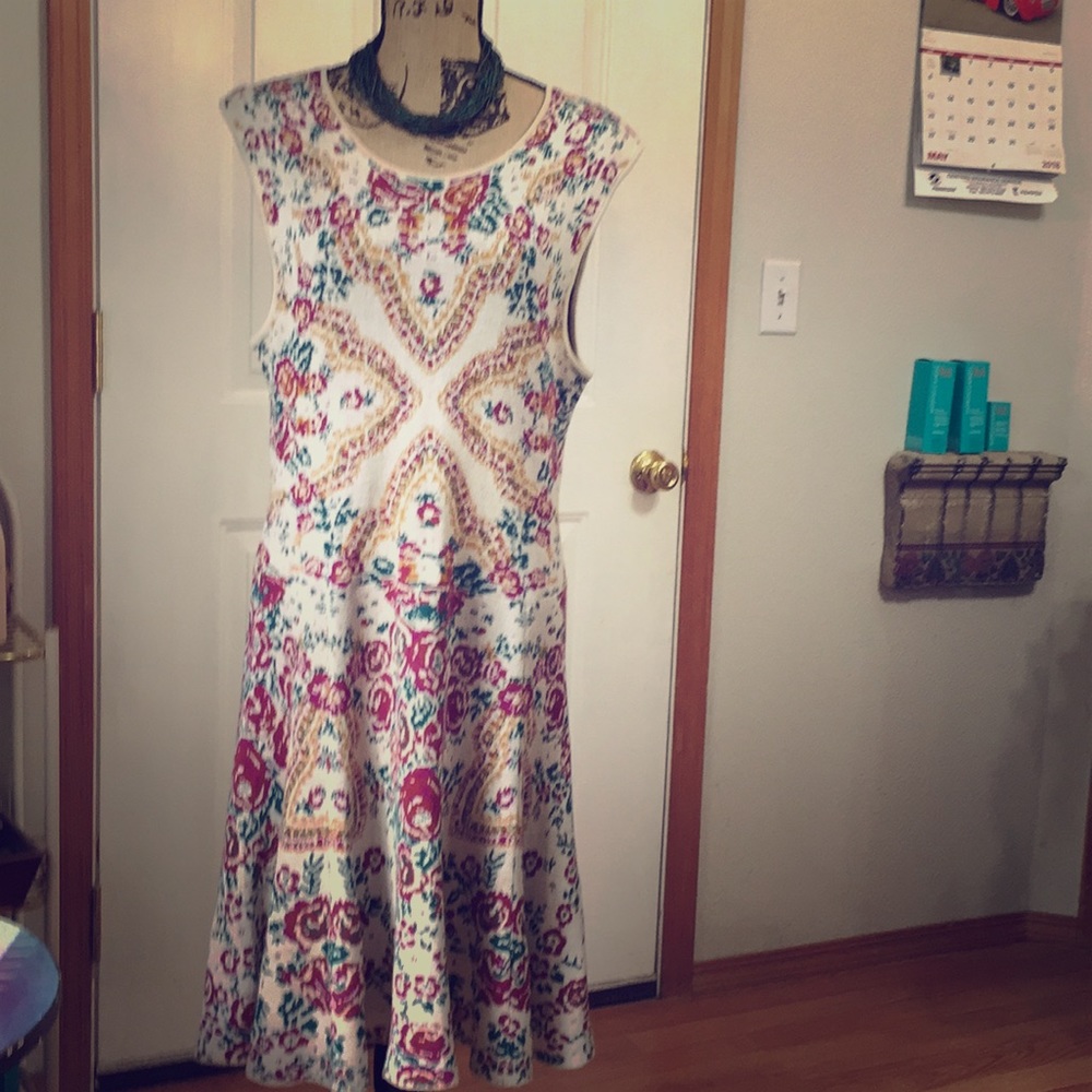 Romeo Juliet Couture Elegant soft Floral Dress.